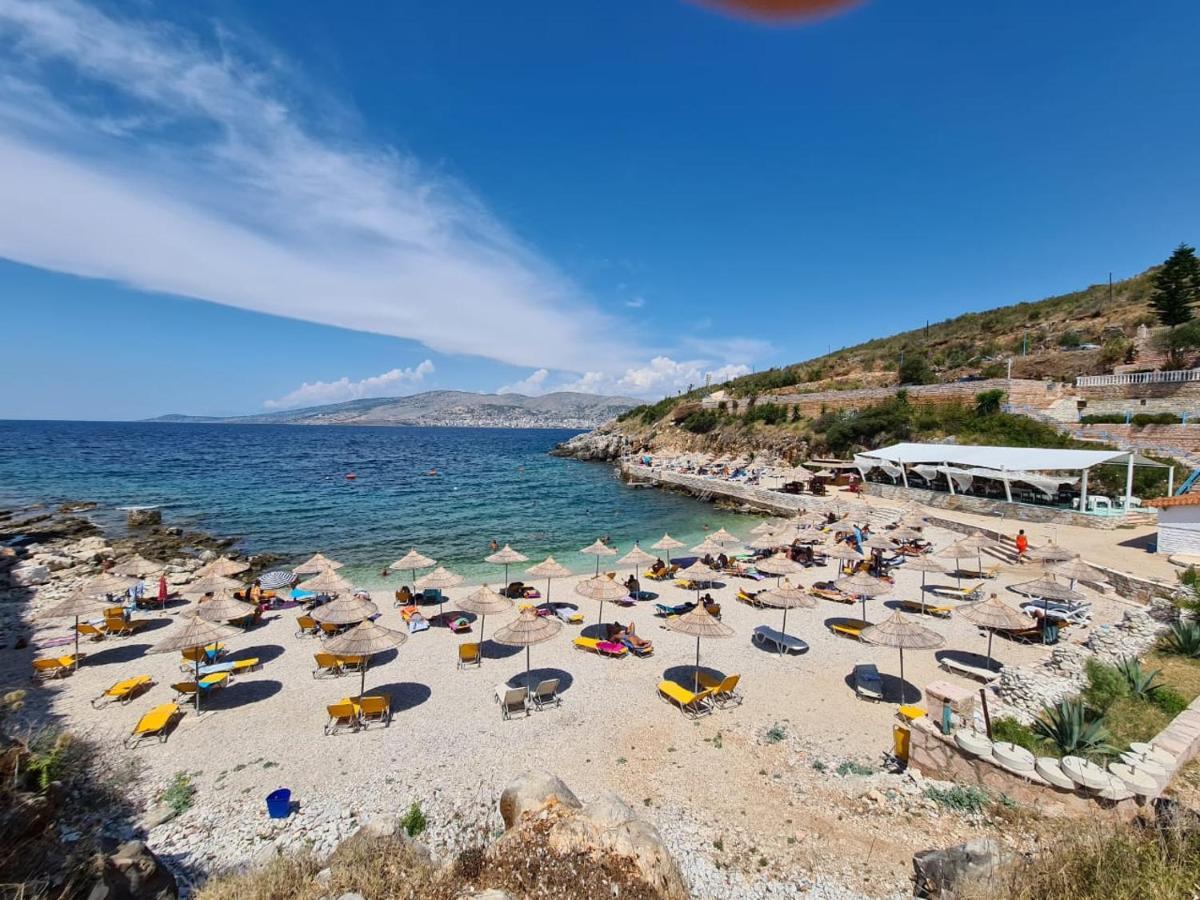Martini Vacation Home Sarandë Exterior foto